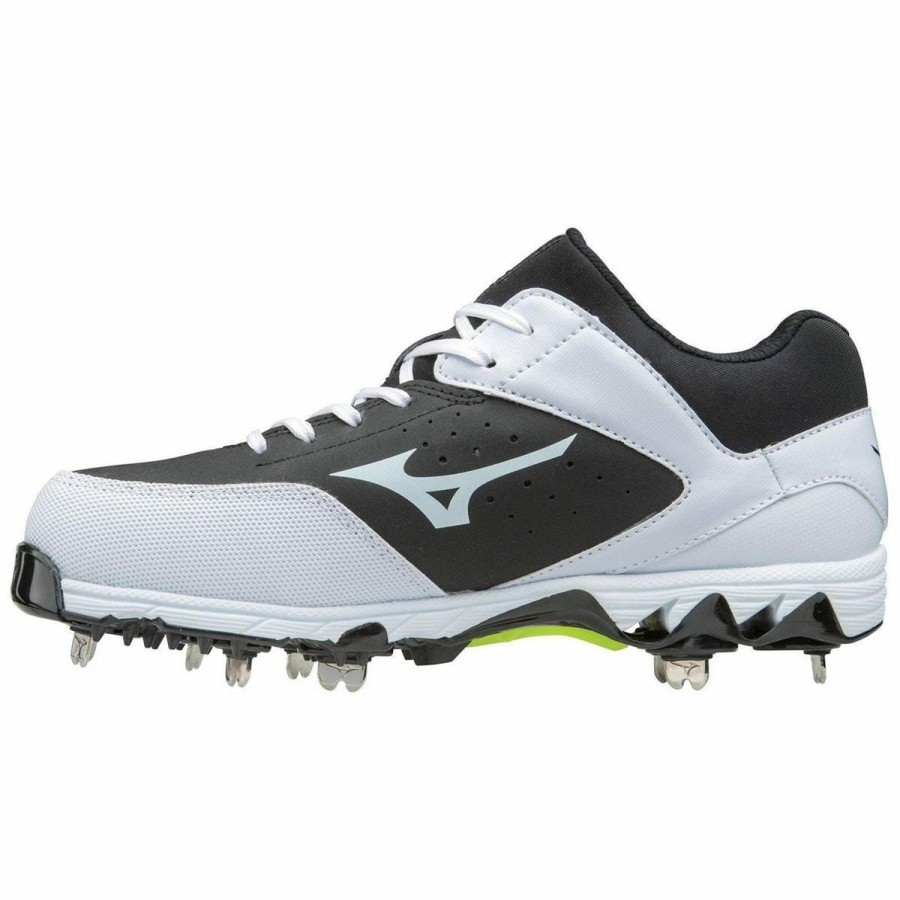 Softball & Baseball Shoes * | Mizuno 9-Spike Swift 5 Women'S Low Metal Fastpitch Softball Cleats Black/White Discount